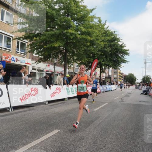 15.09.2024 - PSD Bank Halbmarathon Miley Keyser http://msf.ph/oto/7073281 15.09.2024 11:28:28 Ziel 425, 431, 585, 889, 893, 905, 917, 926, 929, 1019, 1042, 1048, 1063, 2605, 3510 meine-sportfotos.de