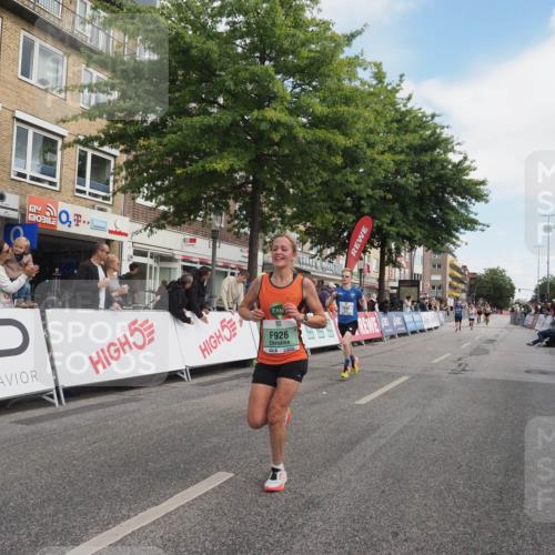15.09.2024 - PSD Bank Halbmarathon Miley Keyser http://msf.ph/oto/7073287 15.09.2024 11:28:28 Ziel 425, 431, 585, 889, 893, 905, 917, 926, 929, 1019, 1042, 1048, 1063, 2605, 3510 meine-sportfotos.de