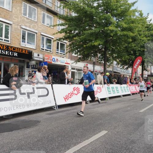 15.09.2024 - PSD Bank Halbmarathon Miley Keyser http://msf.ph/oto/7073332 15.09.2024 11:28:34 Ziel 425, 431, 585, 830, 889, 893, 905, 926, 929, 1042, 1063, 1065, 1126, 1487, 2603, 3510 meine-sportfotos.de