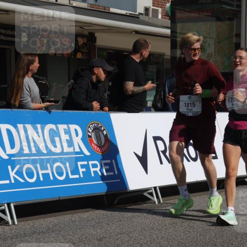 15.09.2024 - PSD Bank Halbmarathon Michael Strokosch http://msf.ph/oto/7073336 15.09.2024 12:13:02 Ziel 1815, 1903, 1982, 2300, 2732, 2856, 3254 meine-sportfotos.de