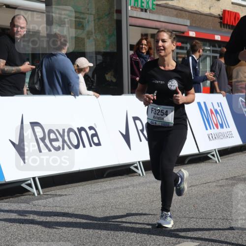 15.09.2024 - PSD Bank Halbmarathon Michael Strokosch http://msf.ph/oto/7073364 15.09.2024 12:13:04 Ziel 1815, 1903, 1982, 2300, 2732, 2856, 3254 meine-sportfotos.de