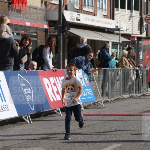15.09.2024 - PSD Bank Halbmarathon Michael Strokosch http://msf.ph/oto/7073387 15.09.2024 10:31:30 Ziel 78, 158, 175, 201, 202, 250 meine-sportfotos.de