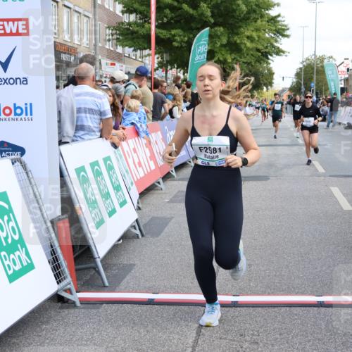 15.09.2024 - PSD Bank Halbmarathon Strokosch-Dieckow http://msf.ph/oto/7073400 15.09.2024 12:23:52 Ziel 987, 2307, 2403, 2981, 3002, 3277, 3450 meine-sportfotos.de