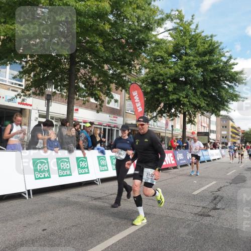 15.09.2024 - PSD Bank Halbmarathon Miley Keyser http://msf.ph/oto/7073402 15.09.2024 12:29:00 Ziel 2075, 2076, 2108, 2157, 2288, 2715, 3057, 3247, 3255, 3266, 3287, 3325, 3401 meine-sportfotos.de