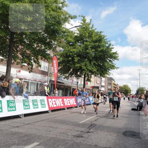 15.09.2024 - PSD Bank Halbmarathon Miley Keyser http://msf.ph/oto/7073442 15.09.2024 12:29:04 Ziel 2075, 2076, 2108, 2157, 2288, 2451, 3057, 3247, 3255, 3266, 3287, 3325, 3401, 3491 meine-sportfotos.de