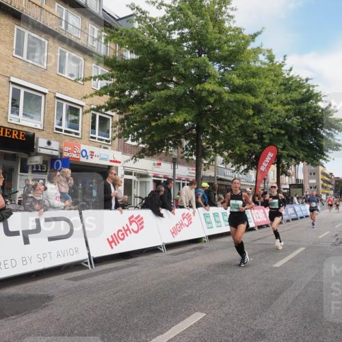 15.09.2024 - PSD Bank Halbmarathon Miley Keyser http://msf.ph/oto/7073450 15.09.2024 11:28:38 Ziel 425, 431, 585, 830, 889, 893, 905, 915, 929, 1063, 1065, 1103, 1126, 1487, 2603, 3510 meine-sportfotos.de