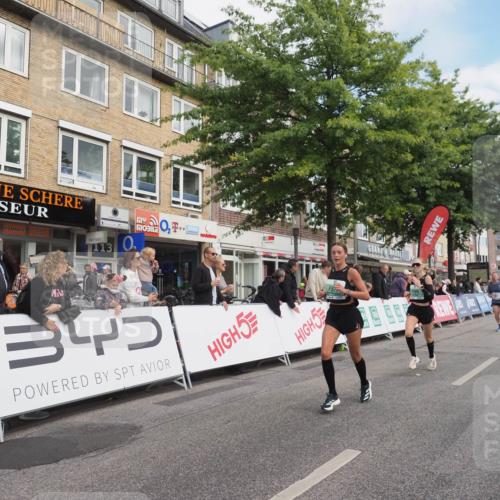 15.09.2024 - PSD Bank Halbmarathon Miley Keyser http://msf.ph/oto/7073463 15.09.2024 11:28:38 Ziel 425, 431, 585, 830, 889, 893, 905, 915, 929, 1063, 1065, 1103, 1126, 1487, 2603, 3510 meine-sportfotos.de