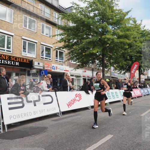 15.09.2024 - PSD Bank Halbmarathon Miley Keyser http://msf.ph/oto/7073467 15.09.2024 11:28:38 Ziel 425, 431, 585, 830, 889, 893, 905, 915, 929, 1063, 1065, 1103, 1126, 1487, 2603, 3510 meine-sportfotos.de