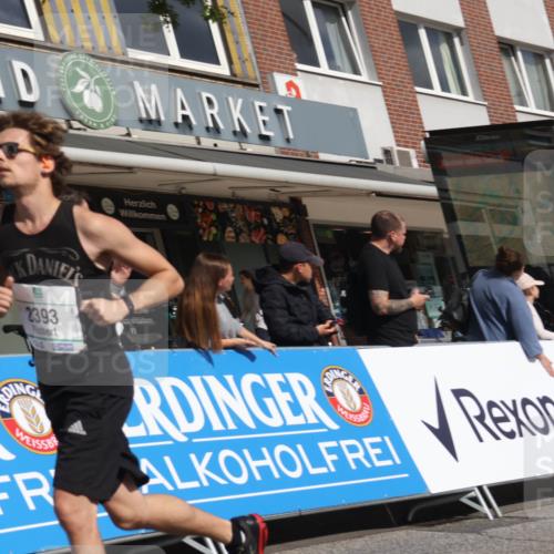 15.09.2024 - PSD Bank Halbmarathon Michael Strokosch http://msf.ph/oto/7073490 15.09.2024 12:13:15 Ziel 1982, 2050, 2064, 2099, 2100, 2148, 2203, 2393, 3043, 3044, 3497 meine-sportfotos.de