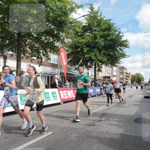 15.09.2024 - PSD Bank Halbmarathon Miley Keyser http://msf.ph/oto/7073507 15.09.2024 12:29:07 Ziel 2073, 2075, 2076, 2089, 2157, 2288, 2362, 2451, 3057, 3247, 3255, 3266, 3287, 3325, 3401, 3491 meine-sportfotos.de