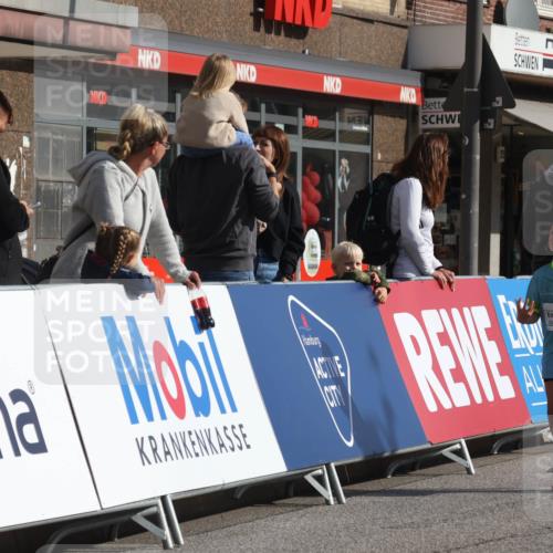 15.09.2024 - PSD Bank Halbmarathon Michael Strokosch http://msf.ph/oto/7073512 15.09.2024 10:31:40 Ziel 11, 175, 201, 202, 223, 250, 276, 299 meine-sportfotos.de