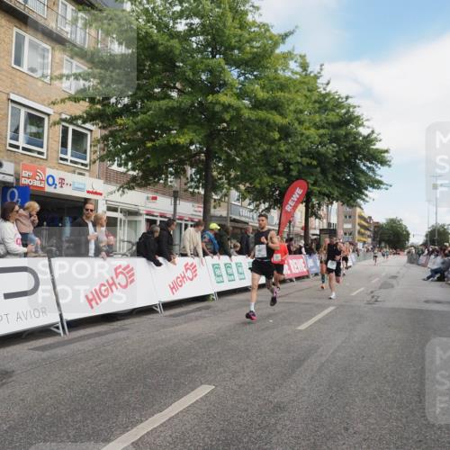 15.09.2024 - PSD Bank Halbmarathon Miley Keyser http://msf.ph/oto/7073541 15.09.2024 11:28:45 Ziel 425, 707, 708, 830, 905, 915, 929, 1063, 1065, 1103, 1126, 1487, 2603 meine-sportfotos.de