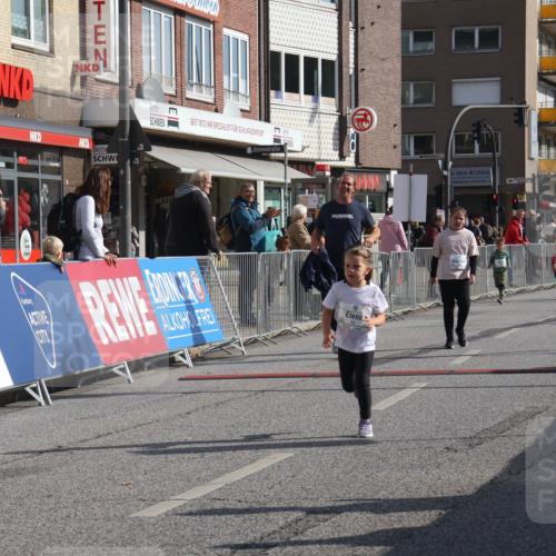 15.09.2024 - PSD Bank Halbmarathon Michael Strokosch http://msf.ph/oto/7073553 15.09.2024 10:31:43 Ziel 11, 202, 223, 250, 276, 299 meine-sportfotos.de