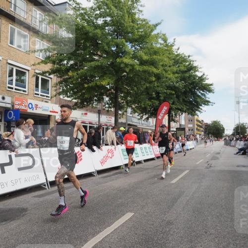 15.09.2024 - PSD Bank Halbmarathon Miley Keyser http://msf.ph/oto/7073574 15.09.2024 11:28:46 Ziel 707, 708, 830, 905, 915, 929, 1063, 1065, 1103, 1126, 1487, 2603 meine-sportfotos.de