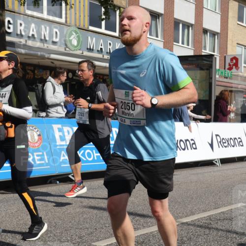 15.09.2024 - PSD Bank Halbmarathon Michael Strokosch http://msf.ph/oto/7073625 15.09.2024 12:13:23 Ziel 2050, 2064, 2099, 2100, 2148, 2178, 2203, 2393, 3043, 3044, 3497, 3534 meine-sportfotos.de