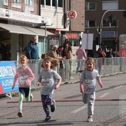 15.09.2024 - PSD Bank Halbmarathon Michael Strokosch http://msf.ph/oto/7073676 15.09.2024 10:31:53 Ziel 11, 56, 57, 151, 223, 267, 276, 299 meine-sportfotos.de