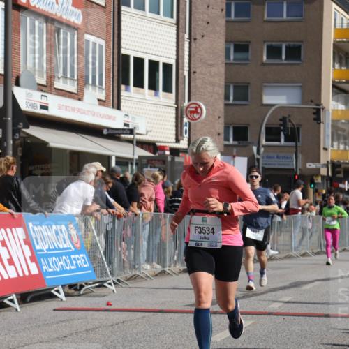 15.09.2024 - PSD Bank Halbmarathon Michael Strokosch http://msf.ph/oto/7073703 15.09.2024 12:13:30 Ziel 1651, 2050, 2099, 2148, 2178, 2203, 3043, 3044, 3534 meine-sportfotos.de