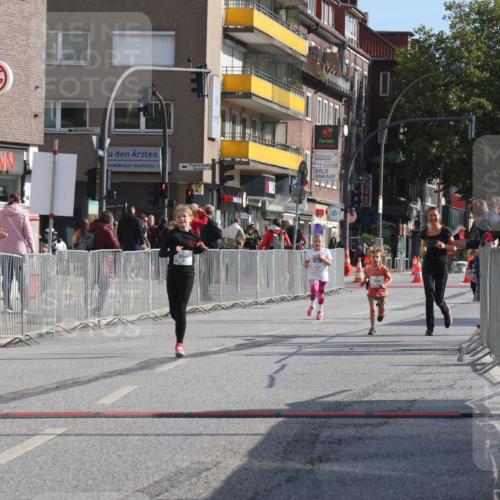 15.09.2024 - PSD Bank Halbmarathon Michael Strokosch http://msf.ph/oto/7073718 15.09.2024 10:31:59 Ziel 56, 57, 151, 199, 267, 276 meine-sportfotos.de