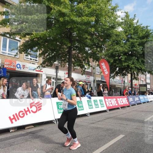 15.09.2024 - PSD Bank Halbmarathon Miley Keyser http://msf.ph/oto/7073730 15.09.2024 12:29:19 Ziel 2073, 2075, 2089, 2362, 2446, 2451, 3129, 3287, 3401, 3488, 3491 meine-sportfotos.de