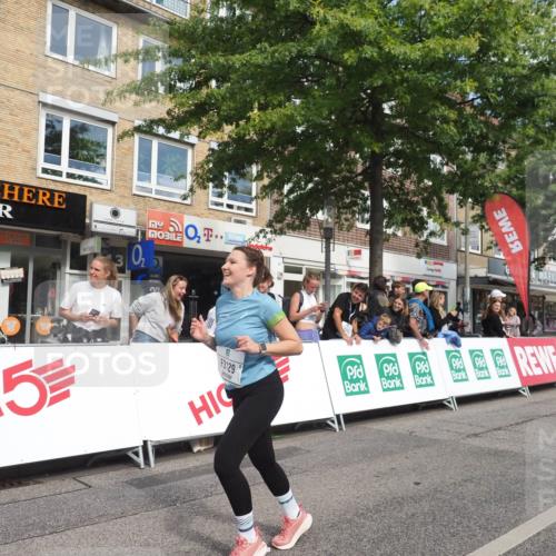 15.09.2024 - PSD Bank Halbmarathon Miley Keyser http://msf.ph/oto/7073743 15.09.2024 12:29:19 Ziel 2073, 2075, 2089, 2362, 2446, 2451, 3129, 3287, 3401, 3488, 3491 meine-sportfotos.de