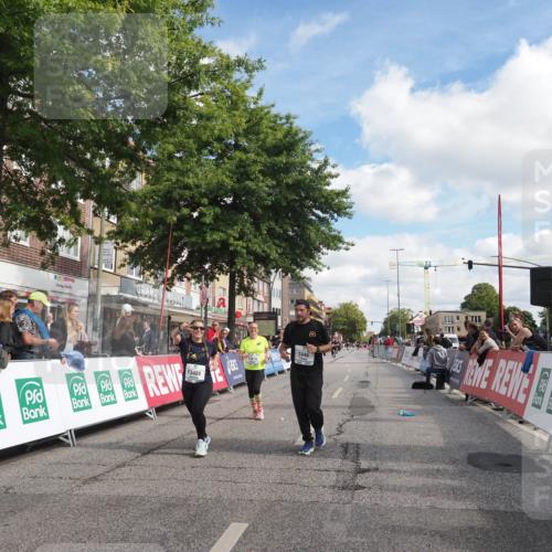 15.09.2024 - PSD Bank Halbmarathon Miley Keyser http://msf.ph/oto/7073762 15.09.2024 12:29:24 Ziel 2073, 2089, 2362, 2446, 2451, 3129, 3473, 3488, 3491 meine-sportfotos.de