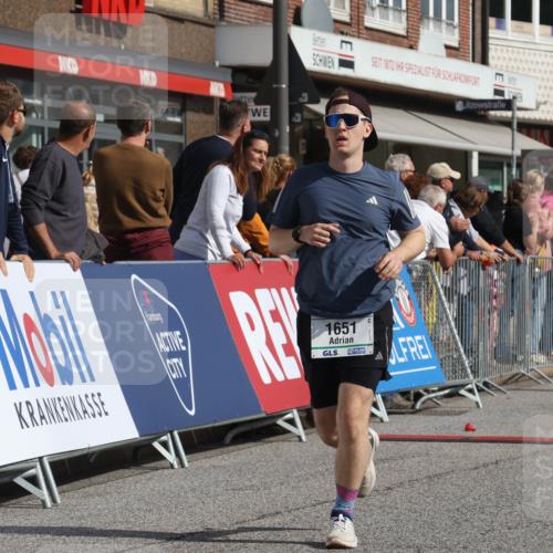 15.09.2024 - PSD Bank Halbmarathon Michael Strokosch http://msf.ph/oto/7073777 15.09.2024 12:13:34 Ziel 1651, 1766, 2178, 2203, 3076, 3534 meine-sportfotos.de