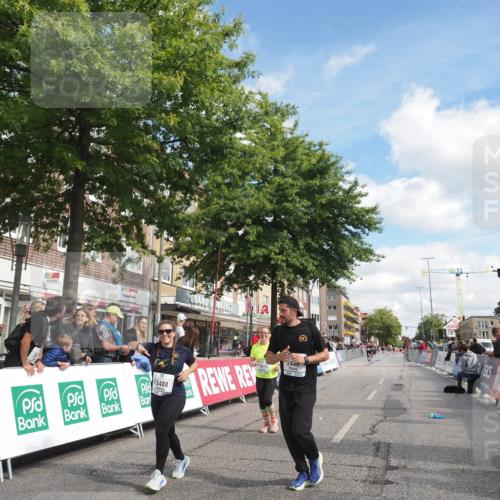 15.09.2024 - PSD Bank Halbmarathon Miley Keyser http://msf.ph/oto/7073781 15.09.2024 12:29:25 Ziel 2073, 2089, 2362, 2446, 3129, 3473, 3488, 3491 meine-sportfotos.de