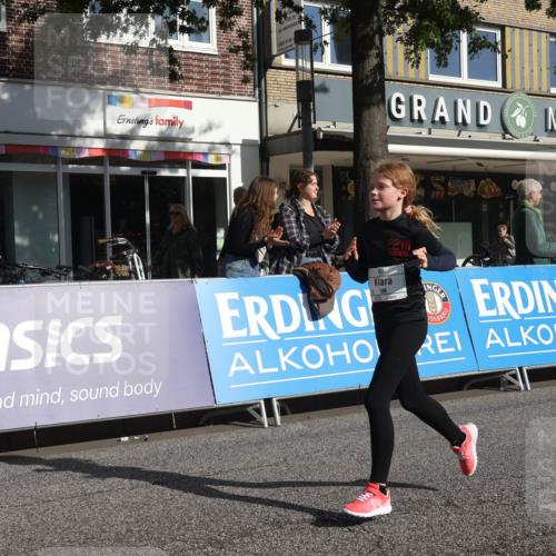 15.09.2024 - PSD Bank Halbmarathon Michael Strokosch http://msf.ph/oto/7073811 15.09.2024 10:32:08 Ziel 148, 193, 199, 280 meine-sportfotos.de