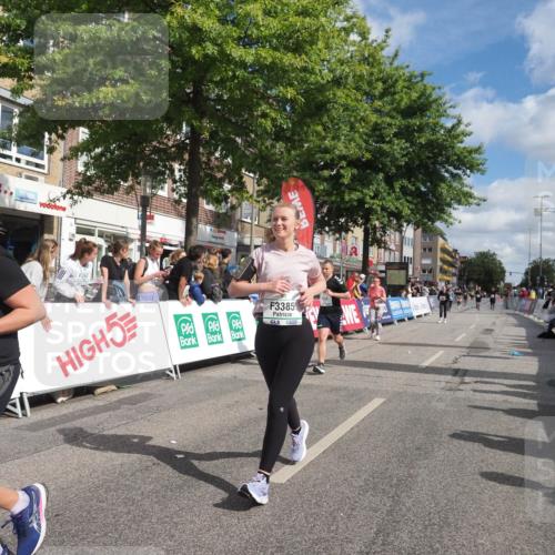 15.09.2024 - PSD Bank Halbmarathon Miley Keyser http://msf.ph/oto/7073867 15.09.2024 12:29:44 Ziel 2093, 3055, 3091, 3334, 3385 meine-sportfotos.de