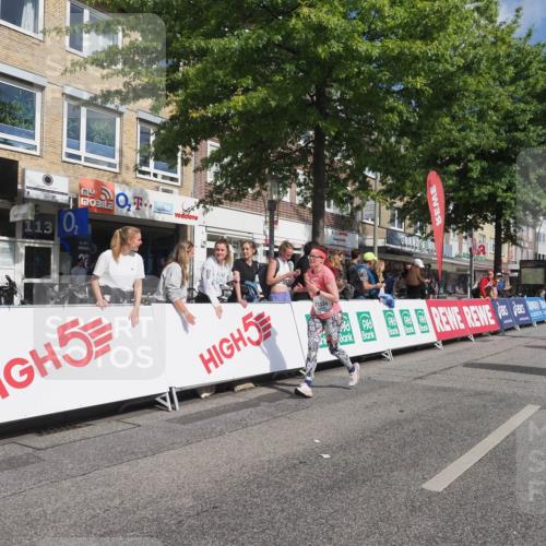 15.09.2024 - PSD Bank Halbmarathon Miley Keyser http://msf.ph/oto/7073902 15.09.2024 12:29:47 Ziel 2093, 3055, 3091, 3270, 3334, 3385 meine-sportfotos.de