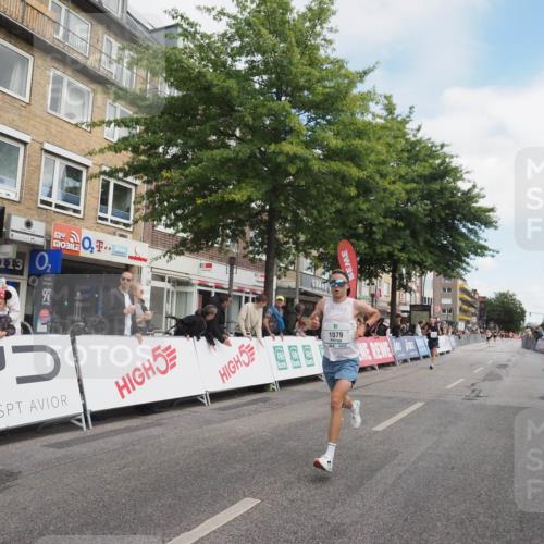 15.09.2024 - PSD Bank Halbmarathon Miley Keyser http://msf.ph/oto/7073904 15.09.2024 11:29:11 Ziel 443, 733, 736, 1079, 1095, 1112, 1134, 2607, 2620 meine-sportfotos.de