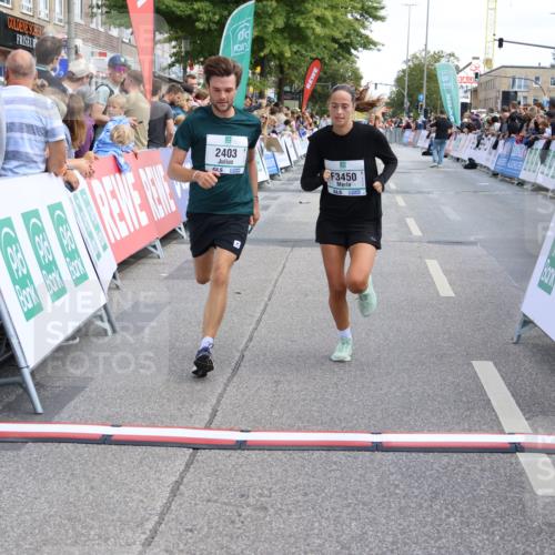 15.09.2024 - PSD Bank Halbmarathon Strokosch-Dieckow http://msf.ph/oto/7073909 15.09.2024 12:23:59 Ziel 987, 2403, 2981, 3002, 3277, 3450 meine-sportfotos.de