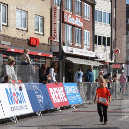 15.09.2024 - PSD Bank Halbmarathon Michael Strokosch http://msf.ph/oto/7073912 15.09.2024 10:32:20 Ziel 40, 68, 148, 157, 176, 193, 280, 301 meine-sportfotos.de