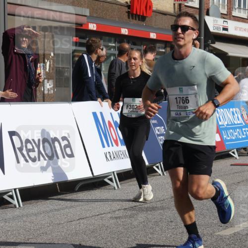 15.09.2024 - PSD Bank Halbmarathon Michael Strokosch http://msf.ph/oto/7073925 15.09.2024 12:13:43 Ziel 1651, 1766, 2367, 3031, 3076, 3197, 3539 meine-sportfotos.de