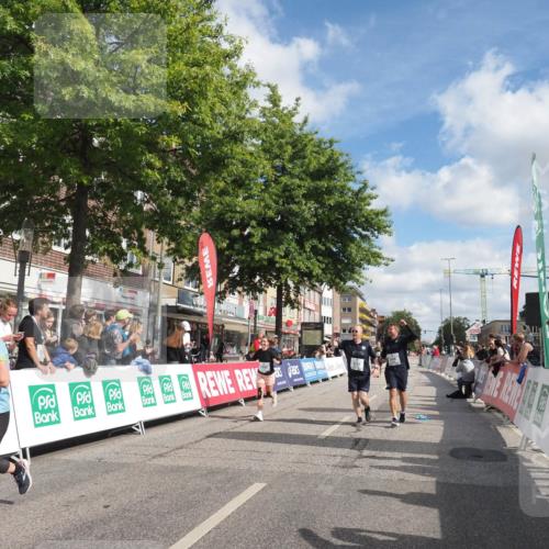 15.09.2024 - PSD Bank Halbmarathon Miley Keyser http://msf.ph/oto/7073964 15.09.2024 12:29:56 Ziel 2093, 2291, 2454, 3055, 3091, 3270, 3334, 3362, 3385 meine-sportfotos.de