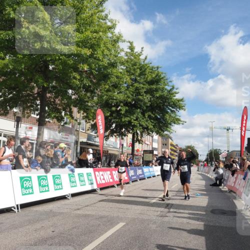 15.09.2024 - PSD Bank Halbmarathon Miley Keyser http://msf.ph/oto/7073974 15.09.2024 12:29:57 Ziel 2291, 2454, 3091, 3270, 3334, 3362, 3385 meine-sportfotos.de