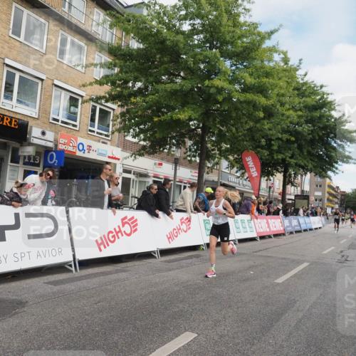 15.09.2024 - PSD Bank Halbmarathon Miley Keyser http://msf.ph/oto/7073984 15.09.2024 11:29:22 Ziel 702, 906, 909, 1017, 1050, 1134, 1413, 1423, 2481, 2607 meine-sportfotos.de