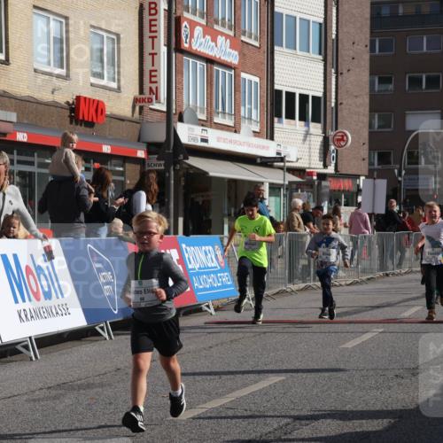 15.09.2024 - PSD Bank Halbmarathon Michael Strokosch http://msf.ph/oto/7073991 15.09.2024 10:32:25 Ziel 1, 40, 68, 83, 157, 176, 182, 193, 232, 241, 283, 301, 302 meine-sportfotos.de