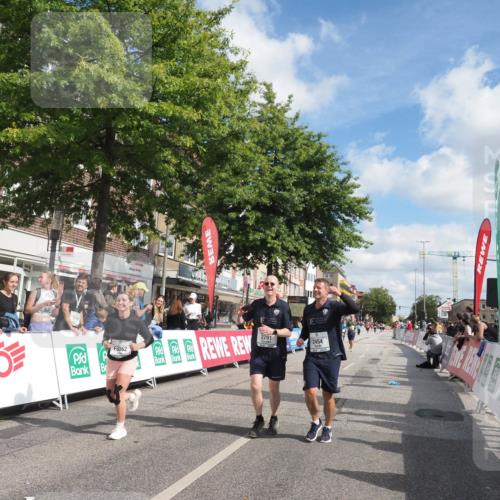 15.09.2024 - PSD Bank Halbmarathon Miley Keyser http://msf.ph/oto/7074007 15.09.2024 12:29:58 Ziel 2291, 2454, 3091, 3270, 3334, 3362, 3385 meine-sportfotos.de