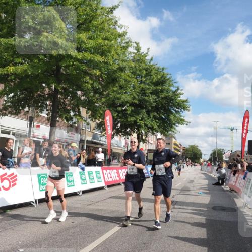 15.09.2024 - PSD Bank Halbmarathon Miley Keyser http://msf.ph/oto/7074011 15.09.2024 12:29:58 Ziel 2291, 2454, 3091, 3270, 3334, 3362, 3385 meine-sportfotos.de