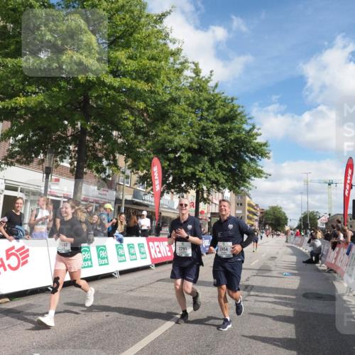 15.09.2024 - PSD Bank Halbmarathon Miley Keyser http://msf.ph/oto/7074016 15.09.2024 12:29:59 Ziel 2291, 2454, 3091, 3270, 3334, 3362 meine-sportfotos.de