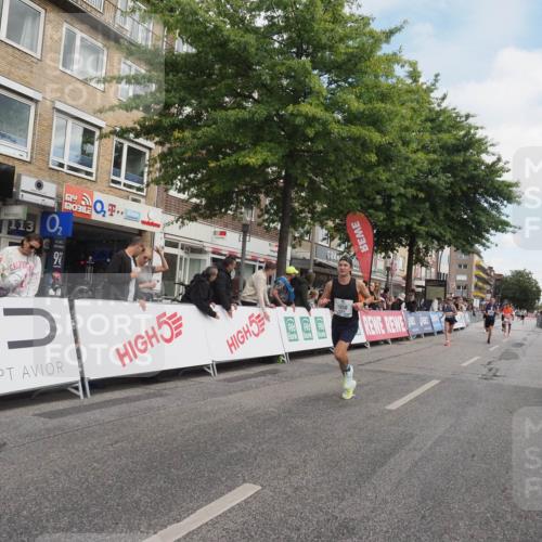 15.09.2024 - PSD Bank Halbmarathon Miley Keyser http://msf.ph/oto/7074019 15.09.2024 11:29:27 Ziel 702, 906, 909, 947, 1017, 1050, 1413, 1423, 2481, 2567, 2607 meine-sportfotos.de