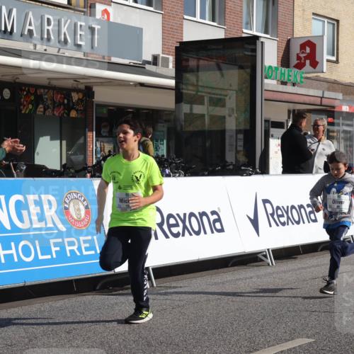15.09.2024 - PSD Bank Halbmarathon Michael Strokosch http://msf.ph/oto/7074022 15.09.2024 10:32:27 Ziel 1, 40, 68, 83, 157, 176, 182, 232, 241, 283, 301, 302 meine-sportfotos.de