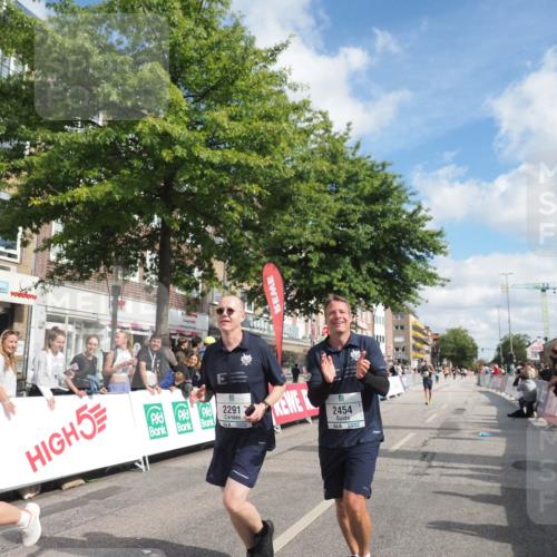 15.09.2024 - PSD Bank Halbmarathon Miley Keyser http://msf.ph/oto/7074040 15.09.2024 12:29:59 Ziel 2291, 2454, 3091, 3270, 3334, 3362 meine-sportfotos.de