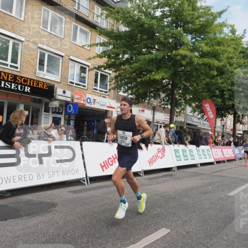 15.09.2024 - PSD Bank Halbmarathon Miley Keyser http://msf.ph/oto/7074047 15.09.2024 11:29:28 Ziel 702, 906, 909, 947, 1017, 1050, 1413, 1423, 2481, 2567, 2607 meine-sportfotos.de