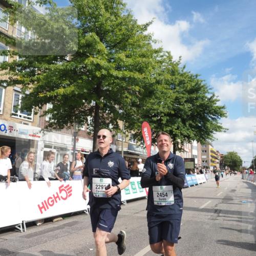 15.09.2024 - PSD Bank Halbmarathon Miley Keyser http://msf.ph/oto/7074049 15.09.2024 12:30:00 Ziel 2291, 2454, 3091, 3270, 3334, 3362 meine-sportfotos.de