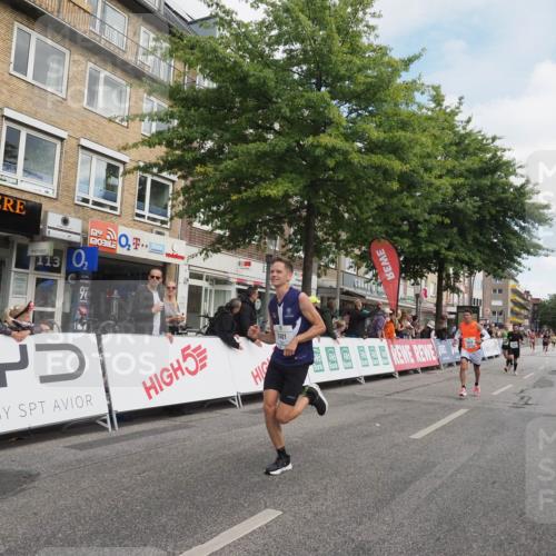 15.09.2024 - PSD Bank Halbmarathon Miley Keyser http://msf.ph/oto/7074088 15.09.2024 11:29:31 Ziel 702, 906, 909, 947, 1017, 1050, 1413, 1423, 1991, 2481, 2567, 3512 meine-sportfotos.de