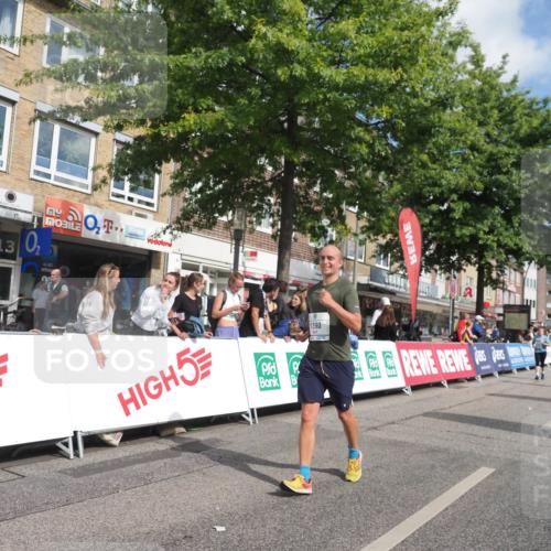 15.09.2024 - PSD Bank Halbmarathon Miley Keyser http://msf.ph/oto/7074091 15.09.2024 12:30:07 Ziel 1390, 2291, 2454, 2889, 3270, 3349, 3362 meine-sportfotos.de