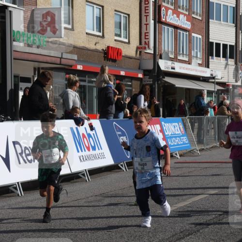 15.09.2024 - PSD Bank Halbmarathon Michael Strokosch http://msf.ph/oto/7074099 15.09.2024 10:32:33 Ziel 1, 4, 33, 40, 68, 83, 157, 176, 182, 232, 241, 275, 283, 302 meine-sportfotos.de
