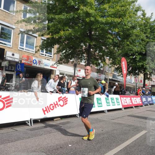 15.09.2024 - PSD Bank Halbmarathon Miley Keyser http://msf.ph/oto/7074100 15.09.2024 12:30:08 Ziel 1390, 2291, 2454, 2889, 3270, 3349, 3362 meine-sportfotos.de